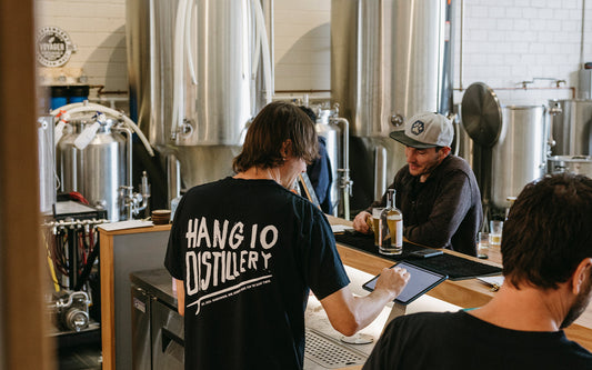 Join the Hang 10 Team as a Bar Supervisor